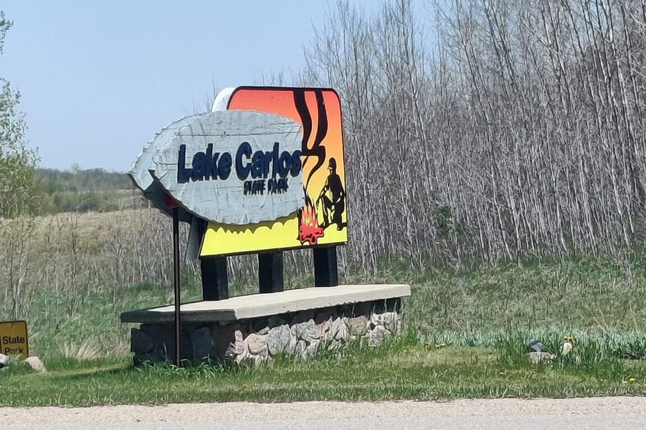 Sign that reads Lake Carlos State Park
