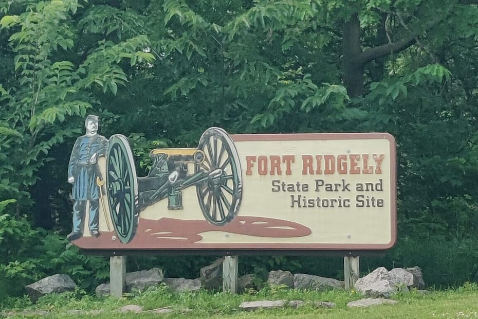 Sign that reads Fort Ridgely State Park